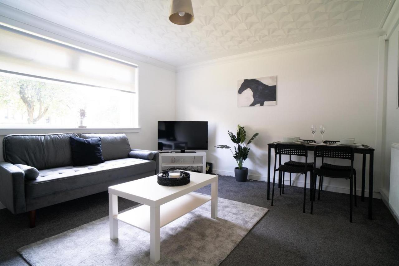 Deedes Apartment *